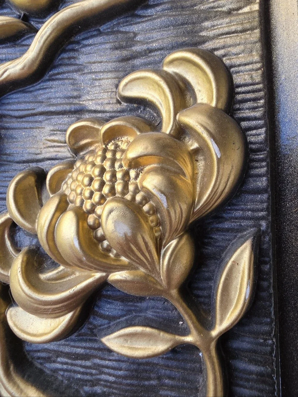 VTG MCM 1967 Miller Studios Black/Gold  Floral 3D Wall Plaques Formed Plastic